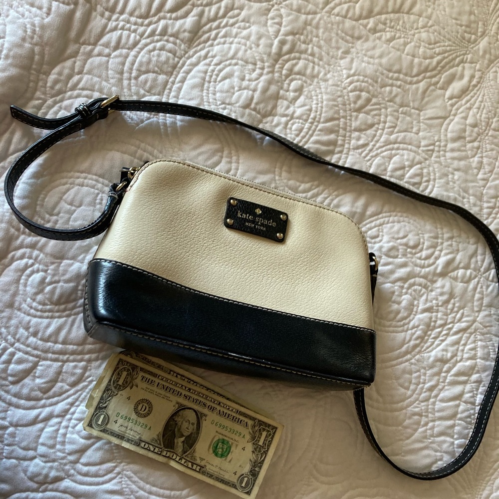 Kate Spade purse - Picture 7 of 7